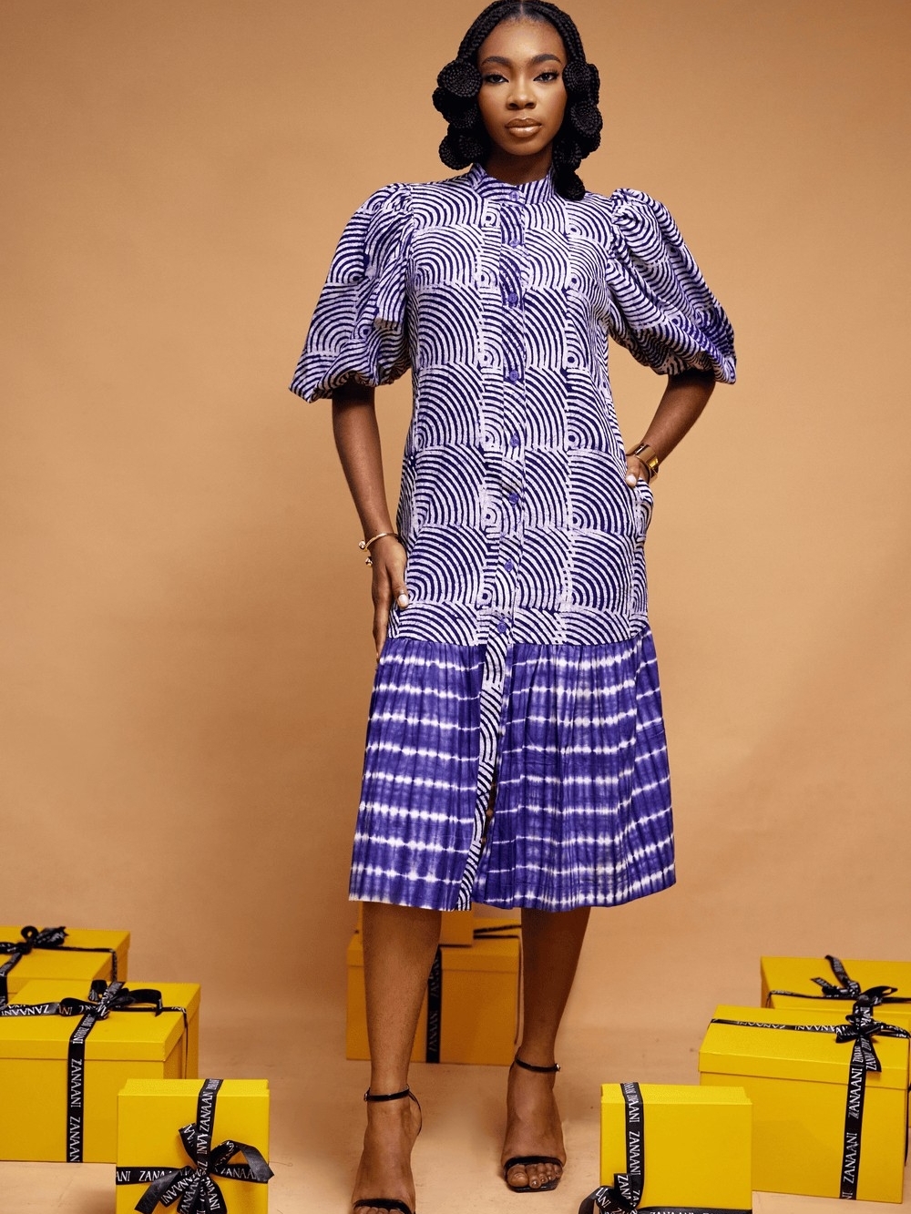 Zanaani Purple Patterned Puff-Sleeve Midi DressAsani Dress (Hand-dyed) × 1
2XL -